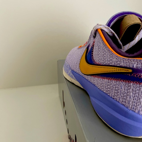 Lebron 20 Violet Frost - Picture 6 of 9